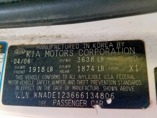 KNADE123666134806 - 2006 KIA RIO WHITE photo 10