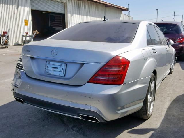 WDDNG71X97A126793 - 2007 MERCEDES-BENZ S 550 SILVER photo 4