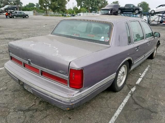 1LNLM83W6SY763432 - 1995 LINCOLN TOWN CAR C SILVER photo 4