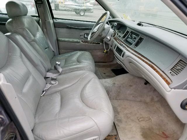 1LNLM83W6SY763432 - 1995 LINCOLN TOWN CAR C SILVER photo 5