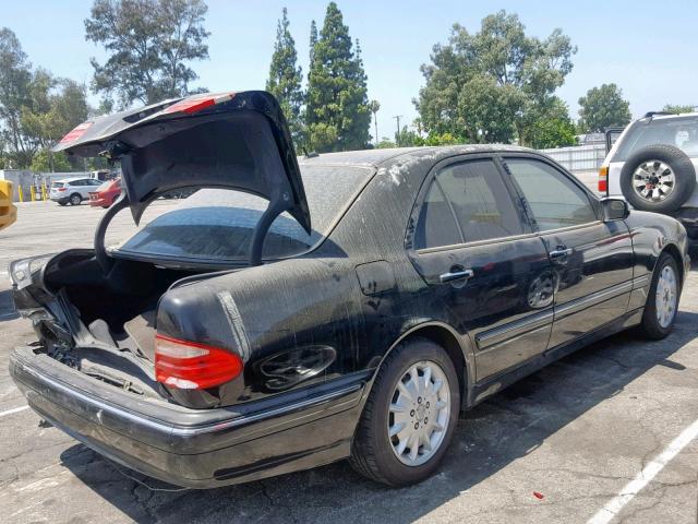 WDBJF65J61B206225 - 2001 MERCEDES-BENZ E 320 BLACK photo 4