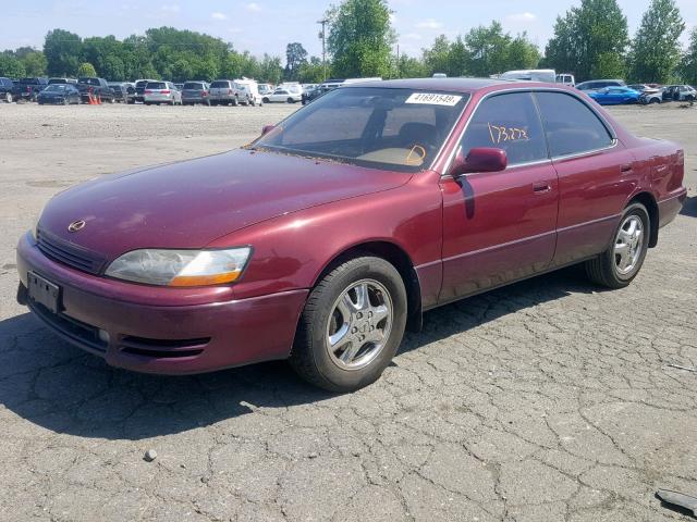 JT8BF12G3T0159766 - 1996 LEXUS ES 300 MAROON photo 2