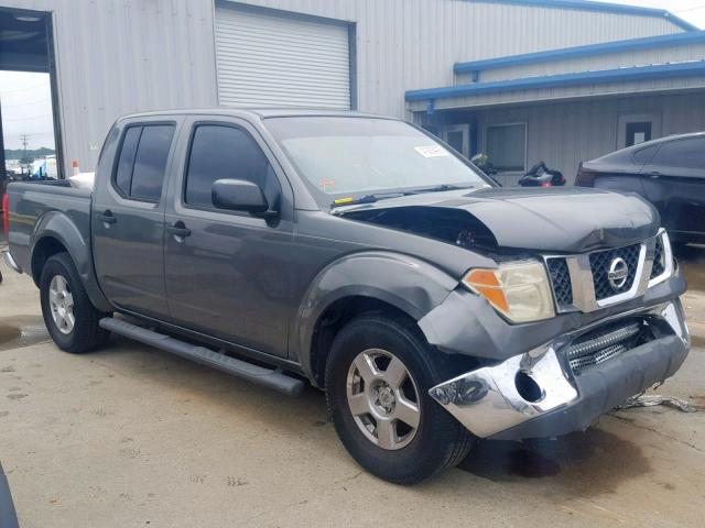 1N6AD07U38C444417 - 2008 NISSAN FRONTIER C GRAY photo 1