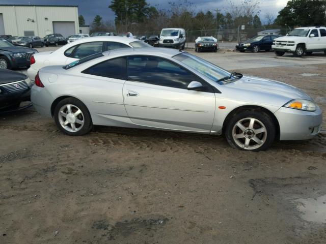 1ZWHT61L325605067 - 2002 MERCURY COUGAR V6 SILVER photo 9