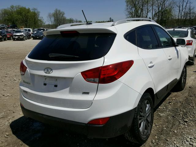 KM8JUCAGXFU073105 - 2015 HYUNDAI TUCSON LIM WHITE photo 4