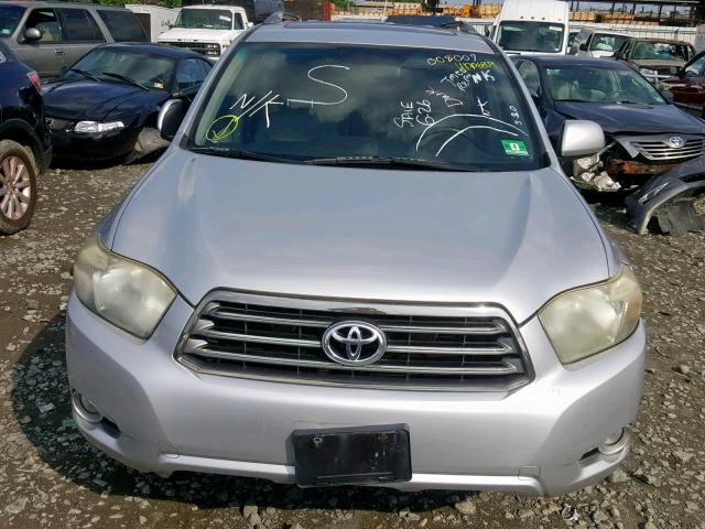 JTEDS43A882008009 - 2008 TOYOTA HIGHLANDER SILVER photo 9