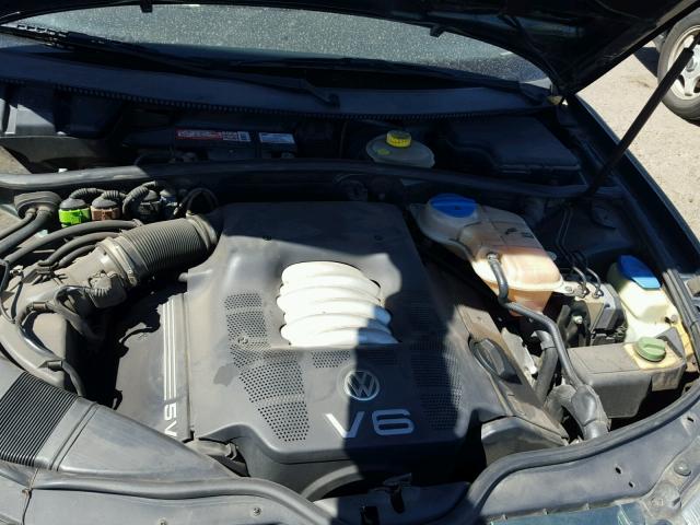 WVWPD63B5XE509596 - 1999 VOLKSWAGEN PASSAT GLX 绿色 照片 7