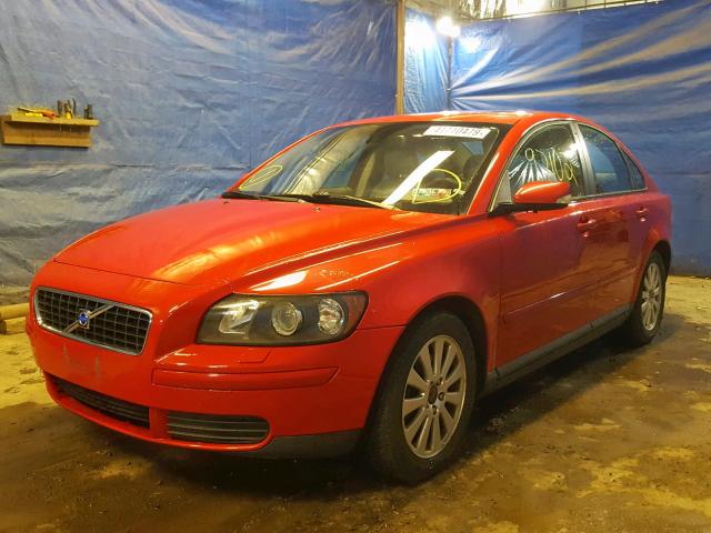 YV1MS382842009214 - 2004 VOLVO S40 2.4I RED photo 2