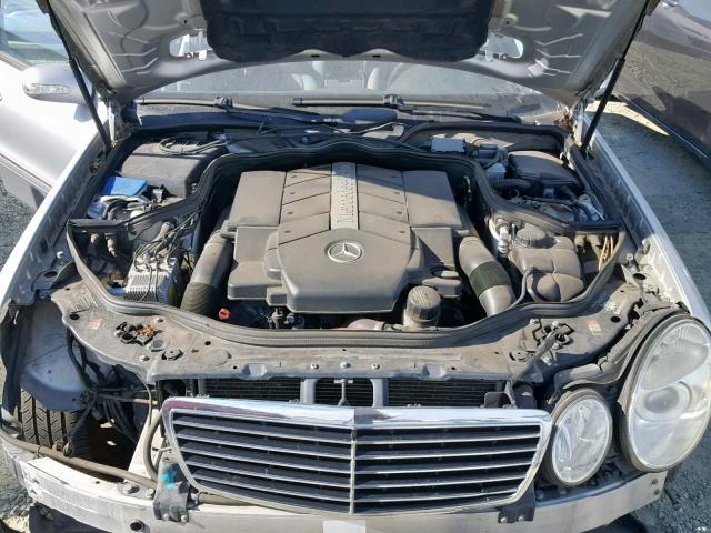 WDBUF83J05X170729 - 2005 MERCEDES-BENZ E 500 4MAT SILVER photo 7