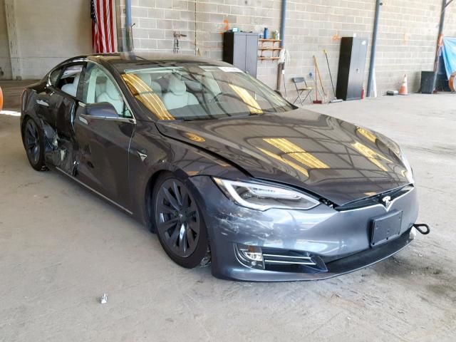 5YJSA1E23JF295846 - 2018 TESLA MODEL S رمادي صورة 1