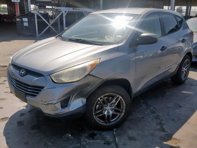 KM8JT3AB3DU716947 - 2013 HYUNDAI TUCSON GL GRAY photo 2