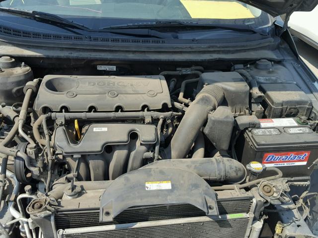 KNAFU4A25B5433967 - 2011 KIA FORTE EX GRAY photo 7