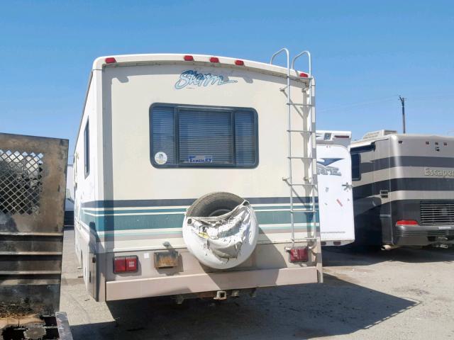 3FCMF53G3TJA02656 - 1996 FLEE MOTORHOME BEIGE photo 3