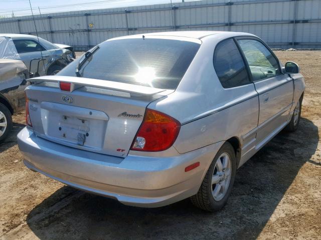 KMHCG35C35U335830 - 2005 HYUNDAI ACCENT GS SILVER photo 4