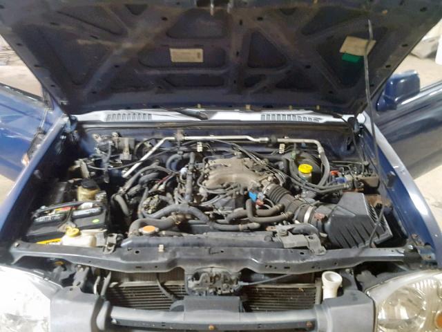 1N6ED27Y81C382177 - 2001 NISSAN FRONTIER C BLUE photo 7