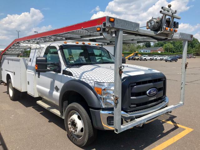 1FDUF5GTXCEA83355 - 2012 FORD F550 SUPER WHITE photo 1