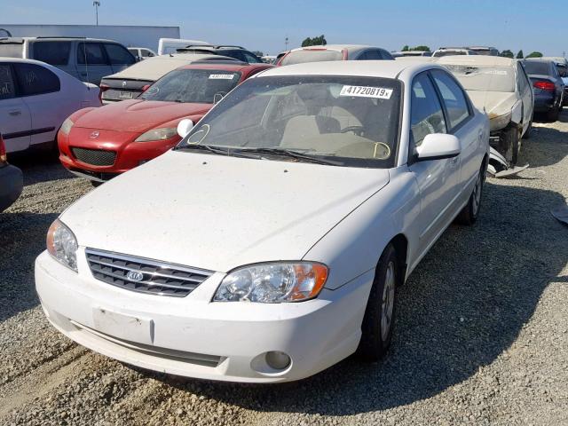 KNAFB121835243303 - 2003 KIA SPECTRA BA WHITE photo 2