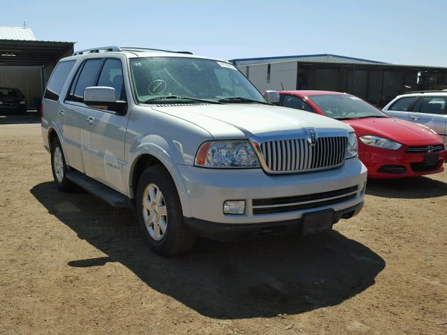 5LMFU28575LJ14666 - 2005 LINCOLN NAVIGATOR Krem foto 1