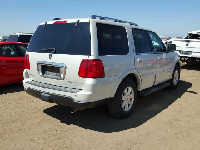 5LMFU28575LJ14666 - 2005 LINCOLN NAVIGATOR Krem foto 4