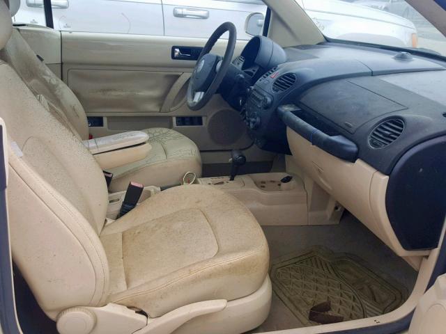 3VWRF31Y56M333499 - 2006 VOLKSWAGEN NEW BEETLE თეთრი ფოტო 5