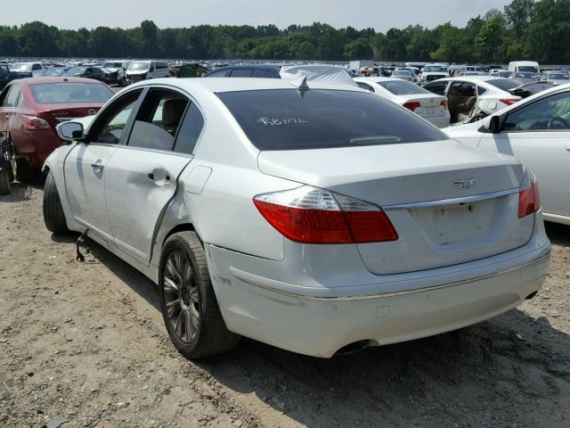 KMHGC46E09U048759 - 2009 HYUNDAI GENESIS 3. WHITE photo 3