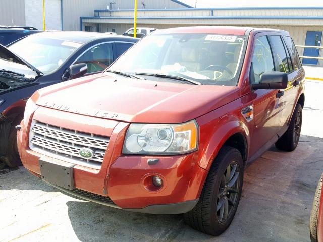 SALFS24N08H016291 - 2008 LAND ROVER LR2 SE TEC RED photo 2