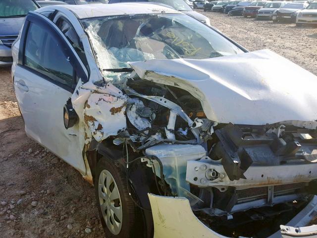 JTDKDTB31C1031312 - 2012 TOYOTA PRIUS C WHITE photo 9