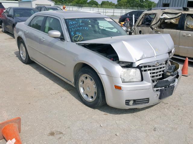 2C3KA53GX6H531226 - 2006 CHRYSLER 300 TOURIN SILVER photo 1