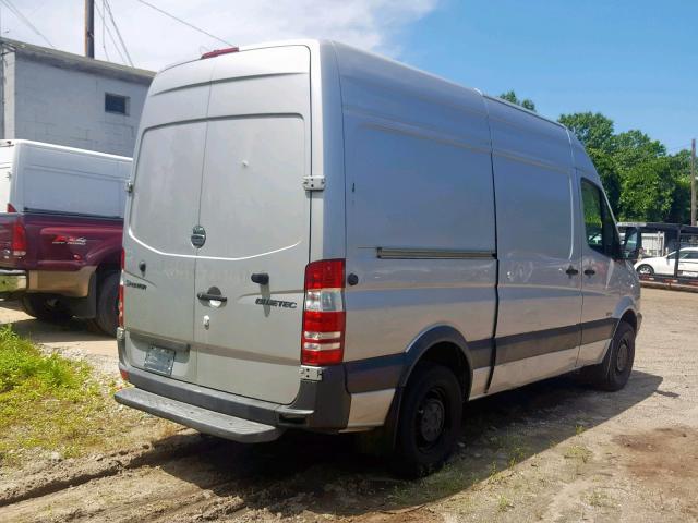 WDYPE7CC3B5606255 - 2011 FREIGHTLINER SPRINTER 2 GRAY photo 4