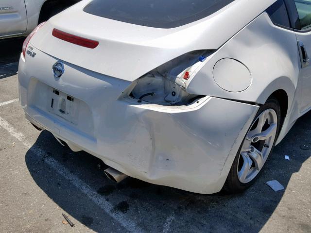 JN1AZ4EH5CM563822 - 2012 NISSAN 370Z BASE WHITE photo 9