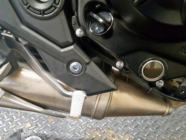 JKAEXEJ15JDA02890 - 2018 KAWASAKI EX650 J ნაცრისფერი ფოტო 15