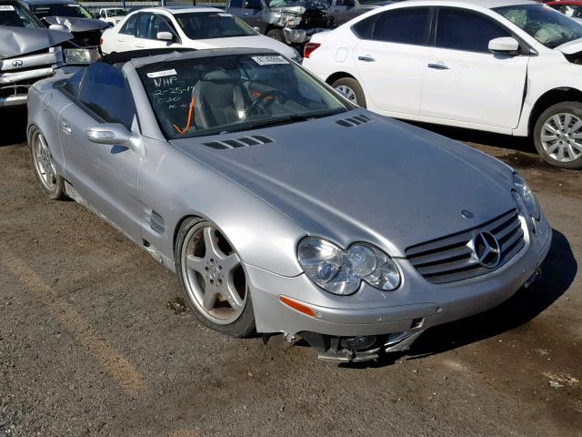 WDBSK75F24F080055 - 2004 MERCEDES-BENZ SL 500 SILVER photo 1