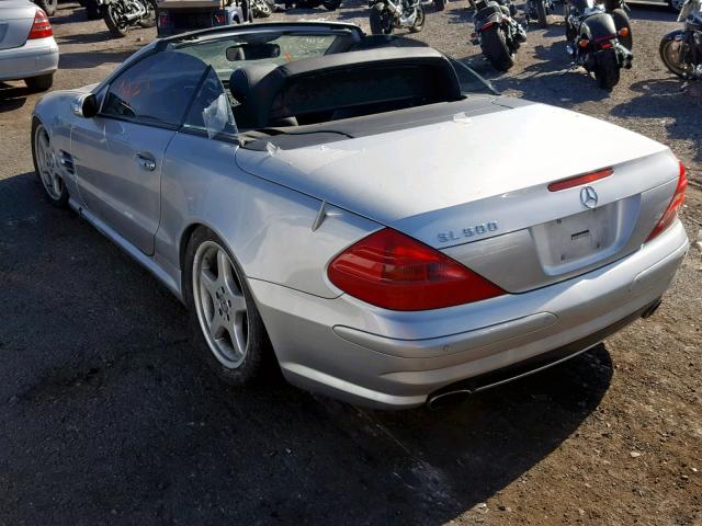 WDBSK75F24F080055 - 2004 MERCEDES-BENZ SL 500 SILVER photo 3