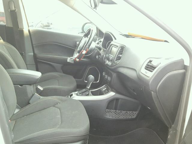 3C4NJCAB7HT668350 - 2017 JEEP COMPASS SP 白色 照片 5