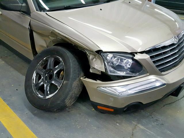 2C8GF68404R299636 - 2004 CHRYSLER PACIFICA GOLD photo 9