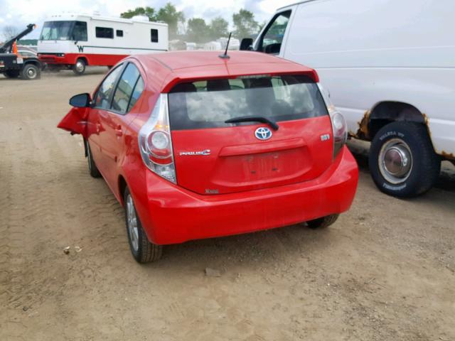 JTDKDTB35D1040662 - 2013 TOYOTA PRIUS C RED photo 3