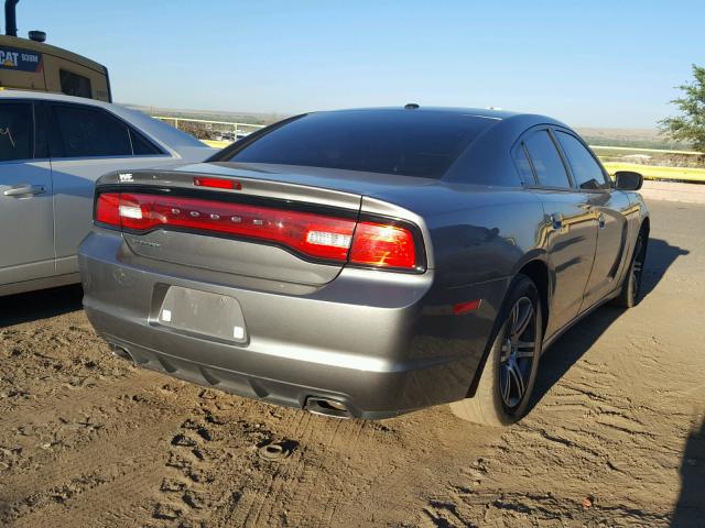 2C3CDXHG5CH300052 - 2012 DODGE CHARGER SX GRAY photo 4