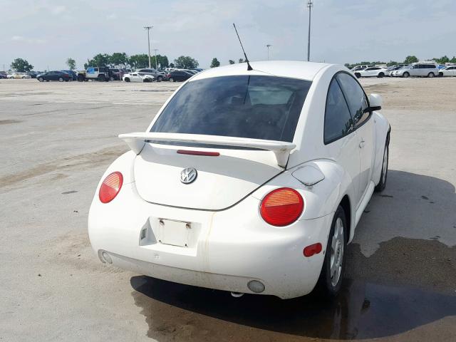 3VWCA21C7YM459093 - 2000 VOLKSWAGEN NEW BEETLE თეთრი ფოტო 4