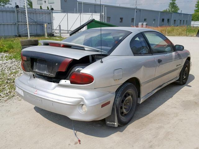 3G2JB1246YS244457 - 2000 PONTIAC SUNFIRE SE SILVER photo 4