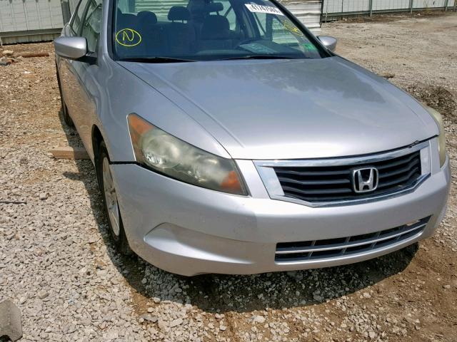 1HGCP26428A055460 - 2008 HONDA ACCORD LXP SILVER photo 9