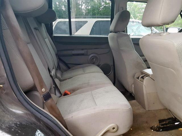 1J8HH48K96C269252 - 2006 JEEP COMMANDER BROWN photo 6