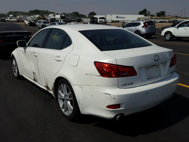 JTHBE262865008369 - 2006 LEXUS IS 350 WHITE photo 3