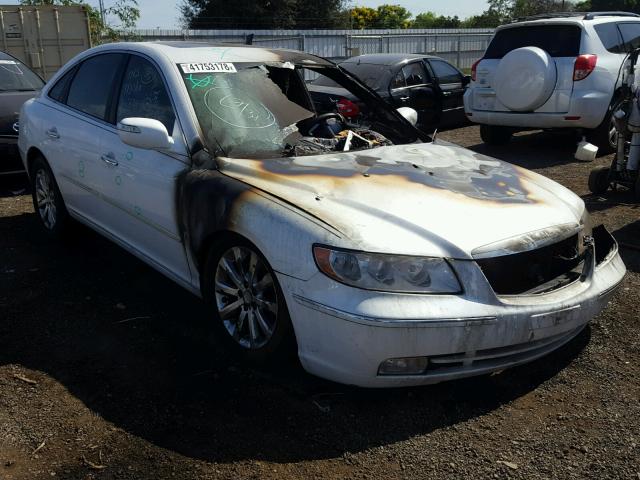 KMHFC46F79A388321 - 2009 HYUNDAI AZERA SE WHITE photo 1