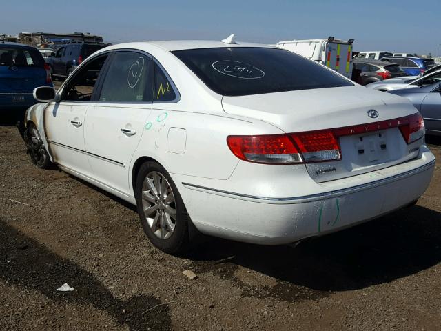 KMHFC46F79A388321 - 2009 HYUNDAI AZERA SE WHITE photo 3