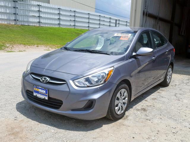 KMHCT4AE2HU193788 - 2017 HYUNDAI ACCENT SE GRAY photo 2