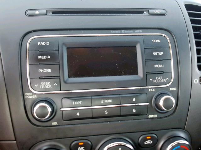 KNAFX4A65G5437759 - 2016 KIA FORTE LX RED photo 9