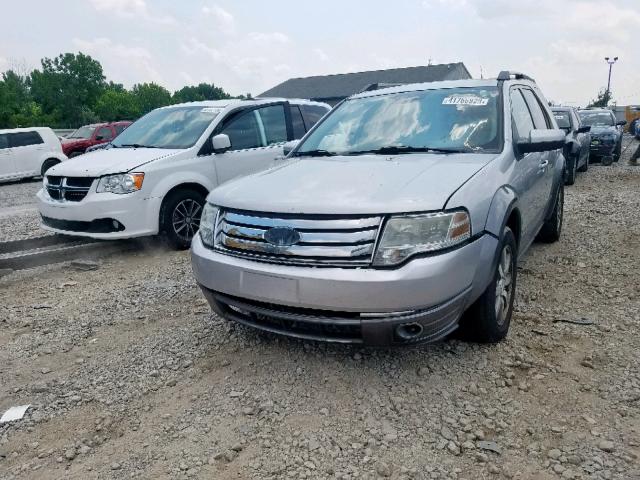 1FMDK02W29GA05777 - 2009 FORD TAURUS X S SILVER photo 2