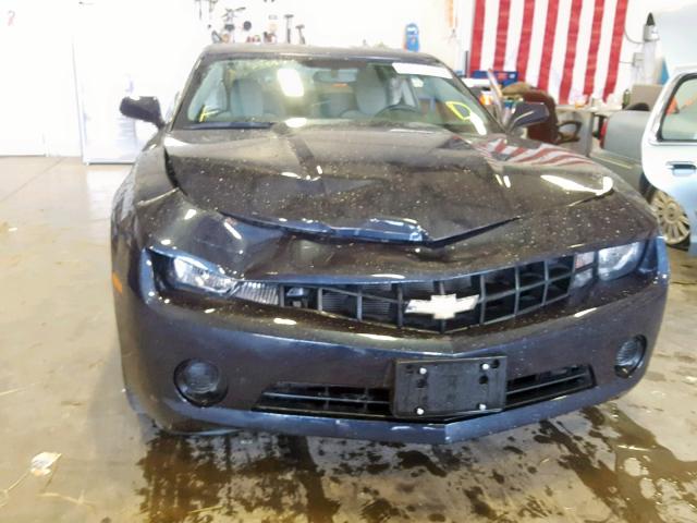 2G1FE1E33D9231368 - 2013 CHEVROLET CAMARO LS BLUE photo 9