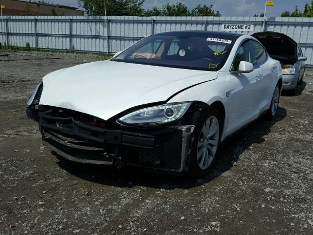 5YJSA1H18EFP47606 - 2014 TESLA MODEL S Սպիտակ լուսանկար 2