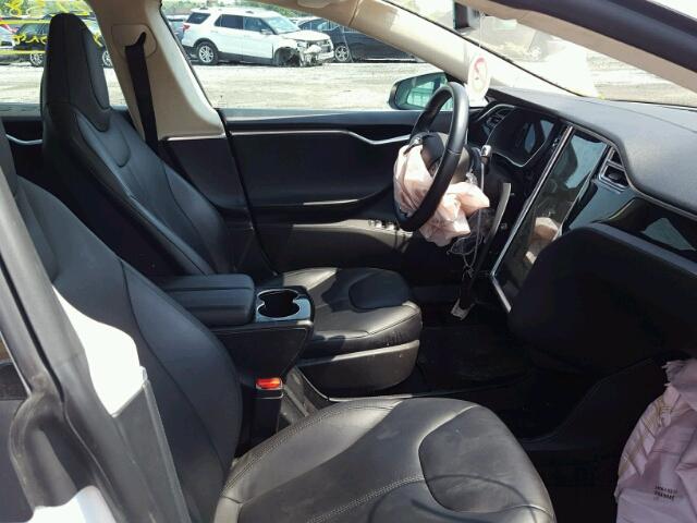 5YJSA1H18EFP47606 - 2014 TESLA MODEL S Սպիտակ լուսանկար 5